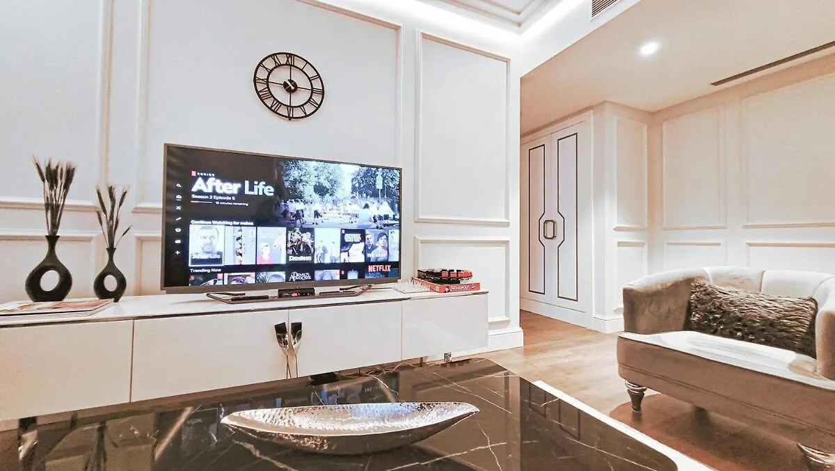 2Bedroom Apartment And Condo At Taksim With Free Parking Istanbul